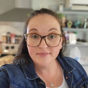 Meet your Posher, Caitlyn